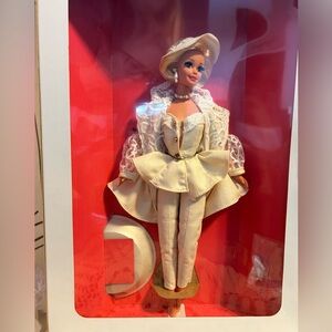 Elegant Classique Barbie Collectible 1993